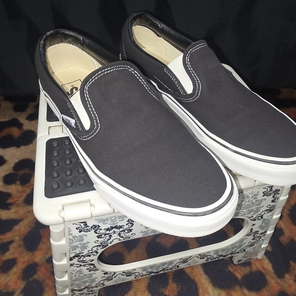 Vans Black Slip-On Sneakers - Picture 2 of 9
